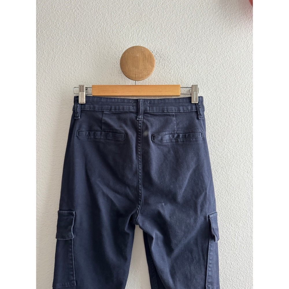 Favorite Daughter Navy Skinny Cargo Pants Raw Hem Size 26 - Picture 4 of 7